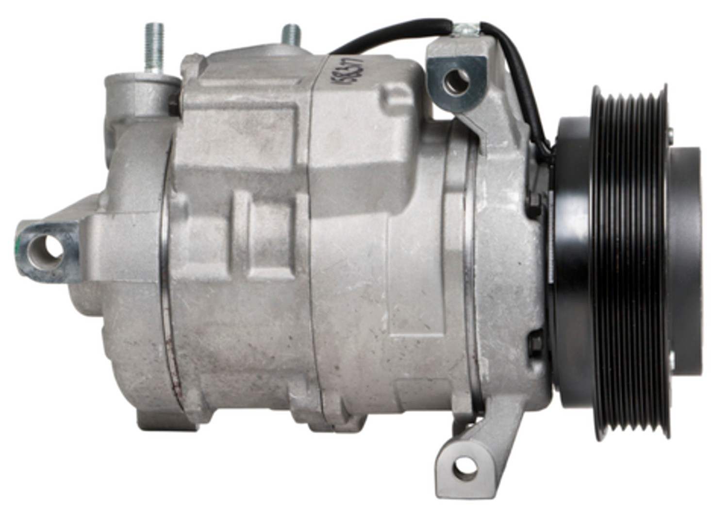 Right View of A/C Compressor FOUR SEASONS 158377