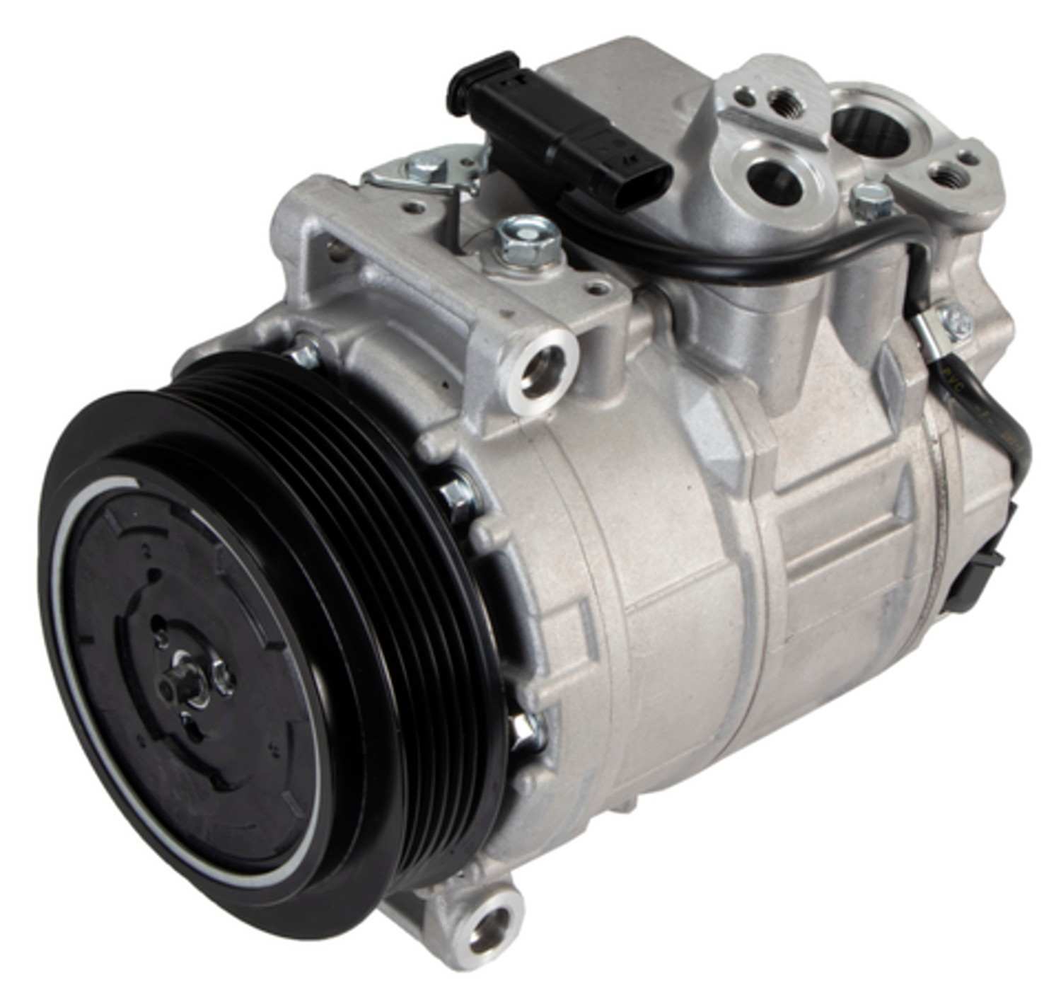 Angle View of A/C Compressor FOUR SEASONS 168379