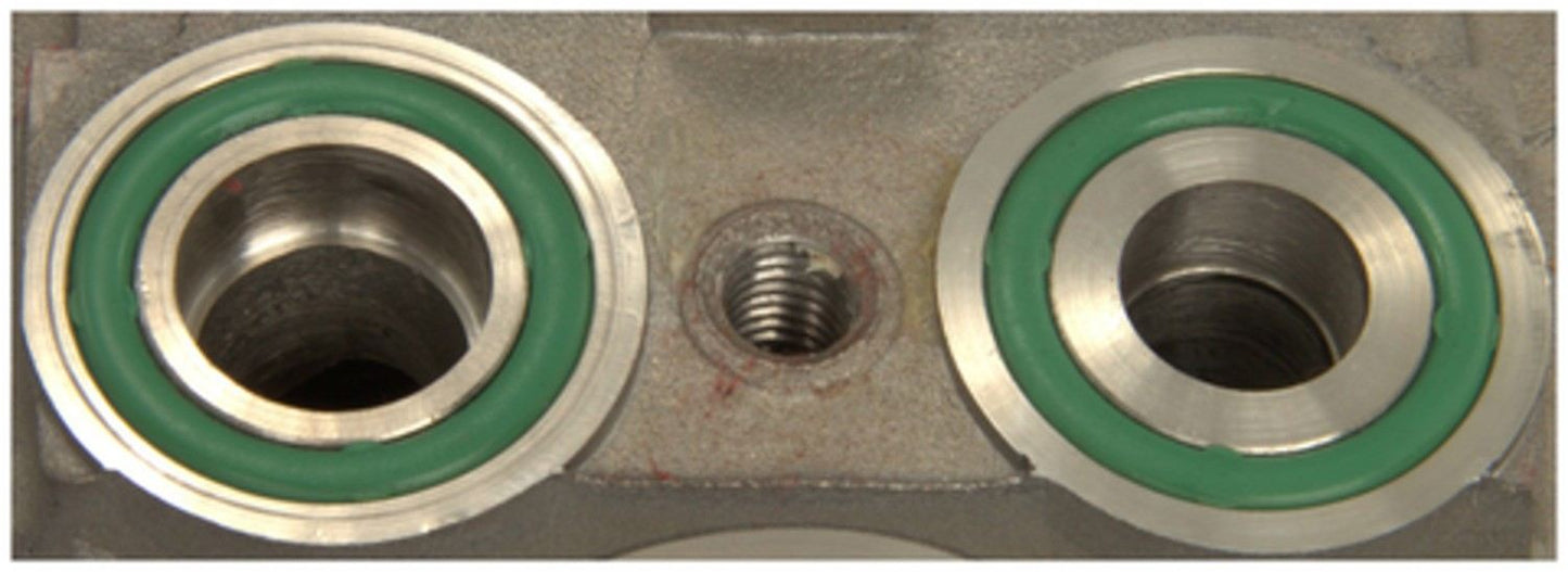 Connector View of A/C Compressor FOUR SEASONS 58176