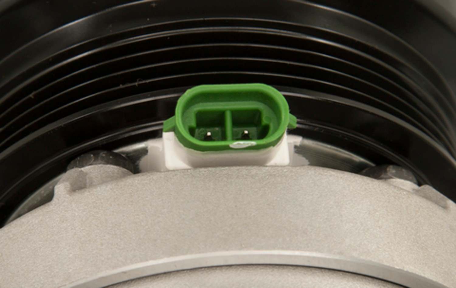 Connector View of A/C Compressor FOUR SEASONS 58901