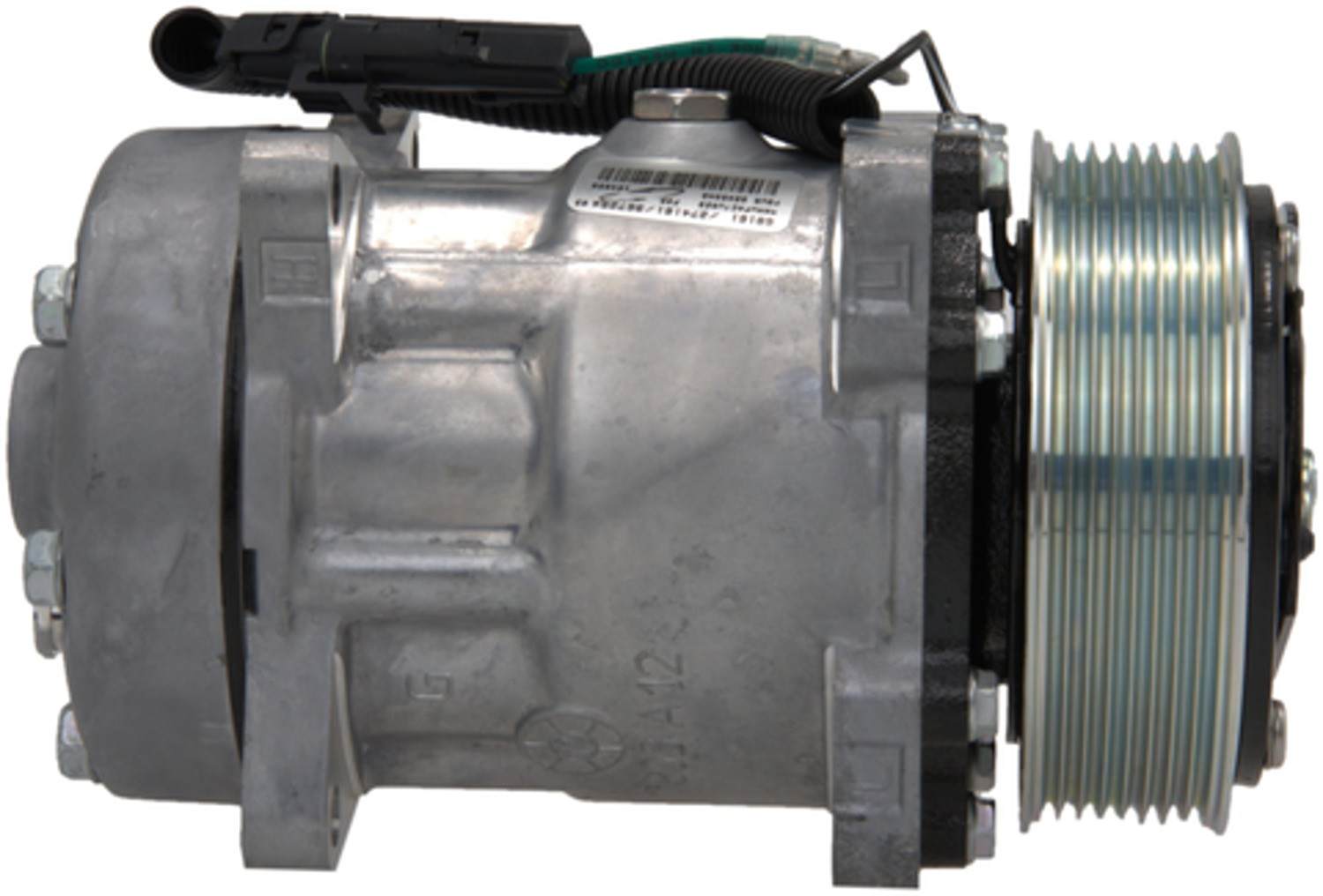 Right View of A/C Compressor FOUR SEASONS 68161