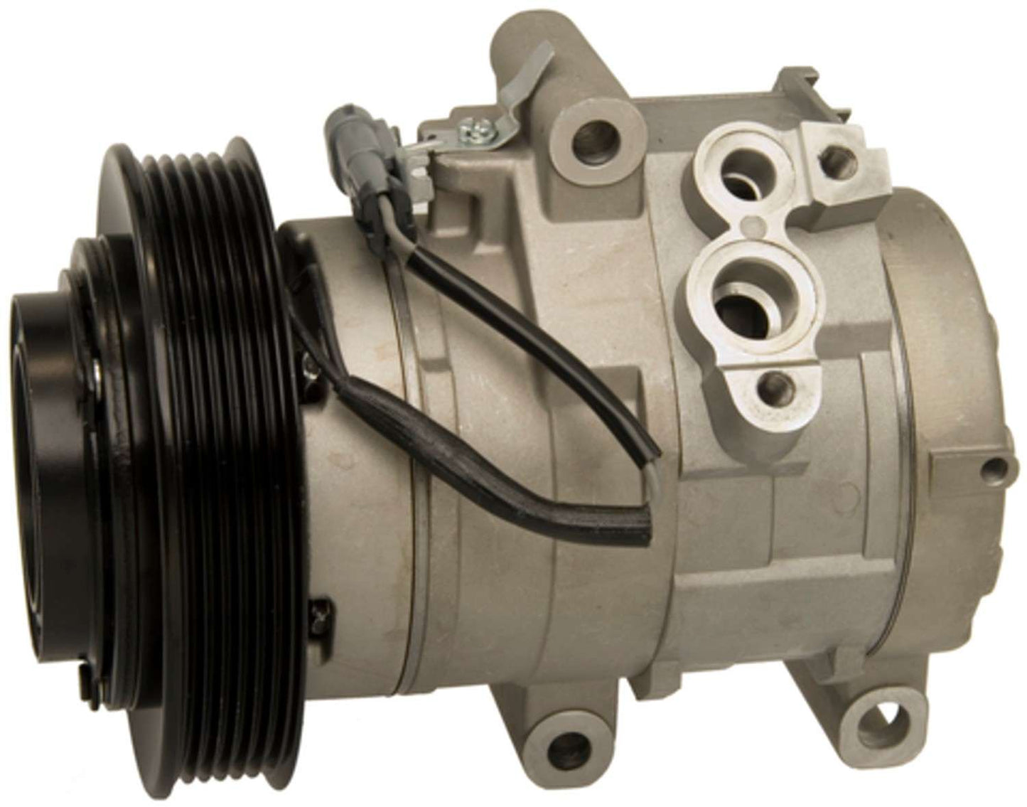 Angle View of A/C Compressor FOUR SEASONS 68337