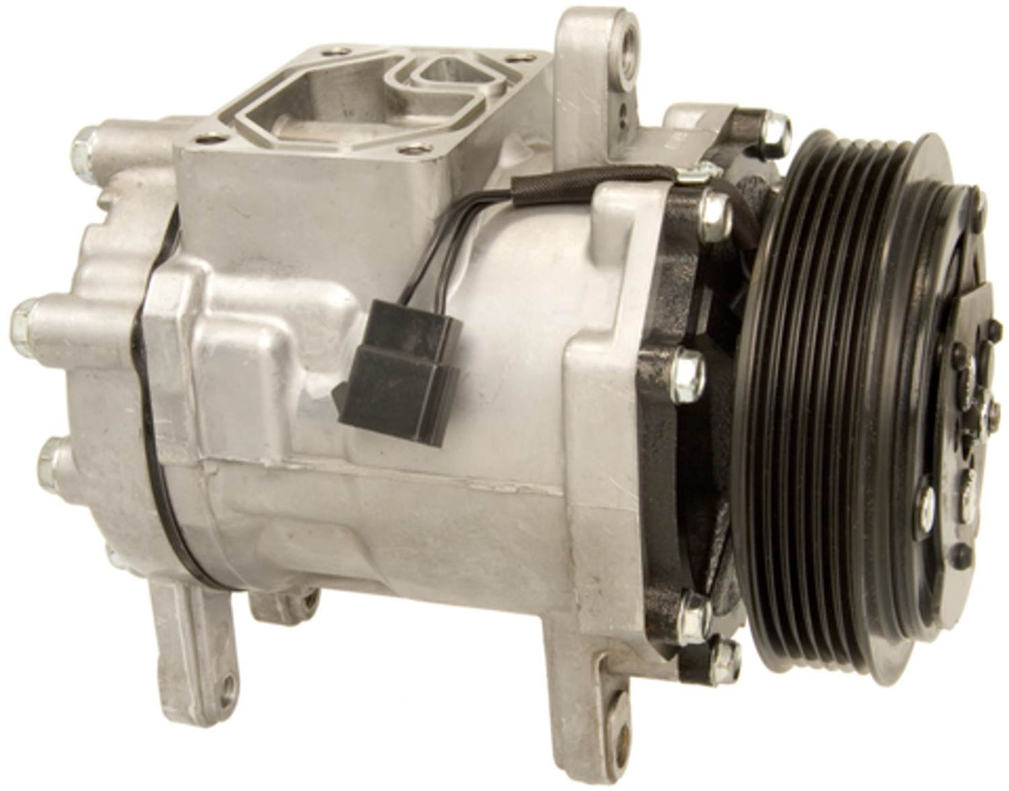 Angle View of A/C Compressor FOUR SEASONS 68362