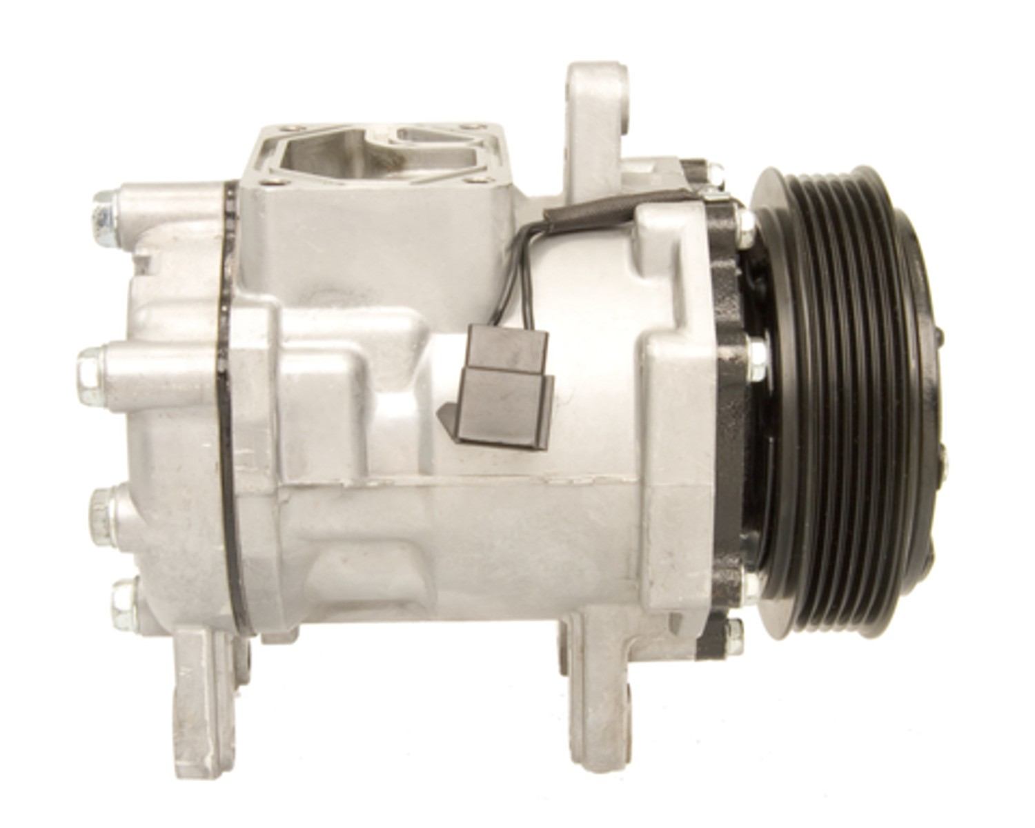 Right View of A/C Compressor FOUR SEASONS 68362