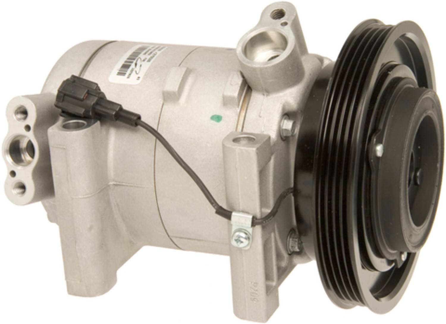 Angle View of A/C Compressor FOUR SEASONS 68428