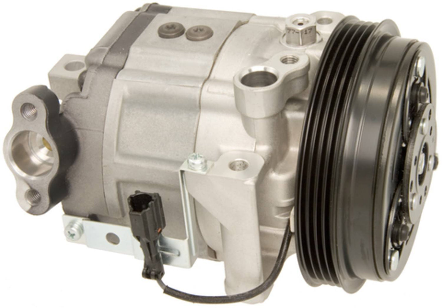 Angle View of A/C Compressor FOUR SEASONS 68437