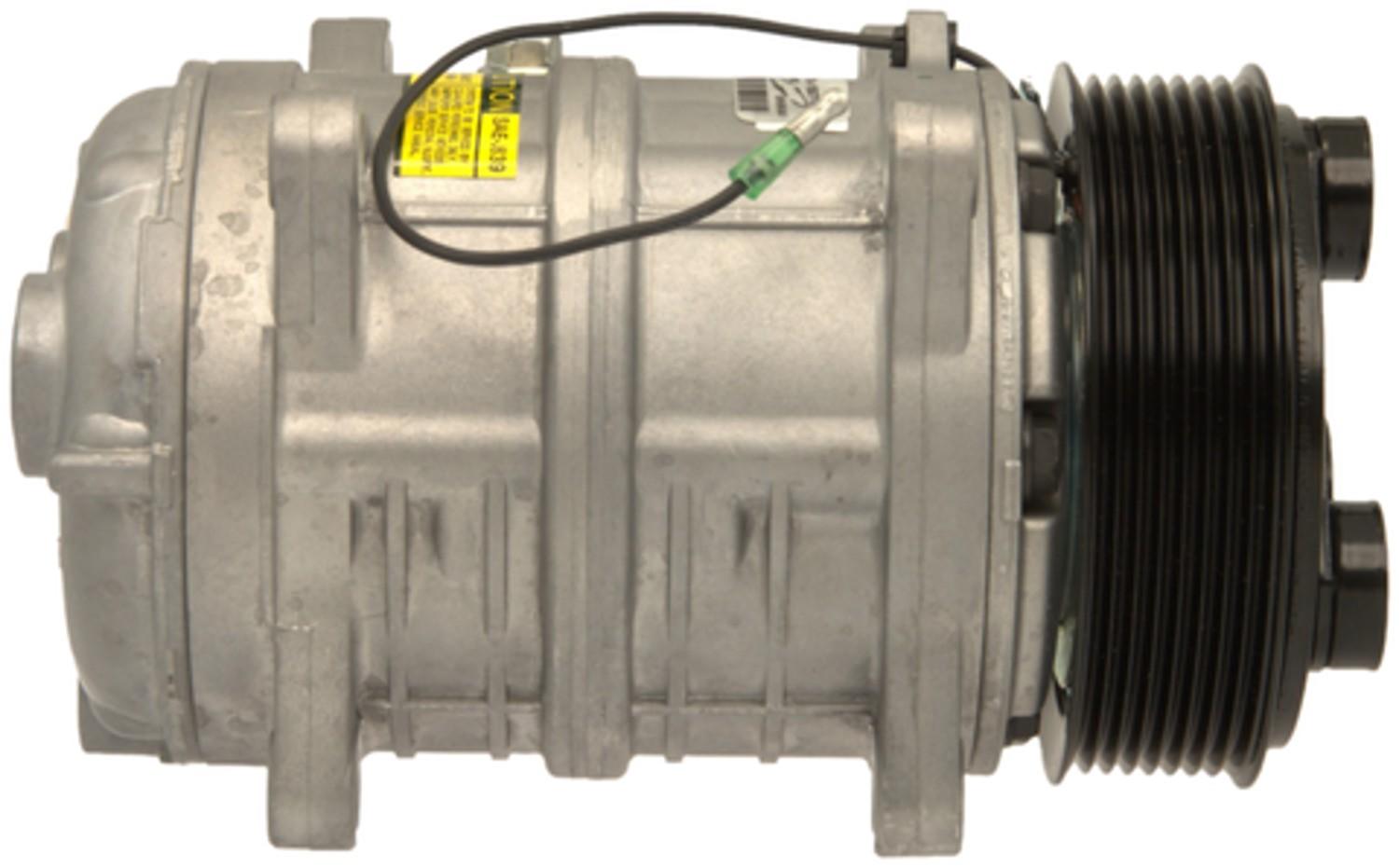 Right View of A/C Compressor FOUR SEASONS 68605