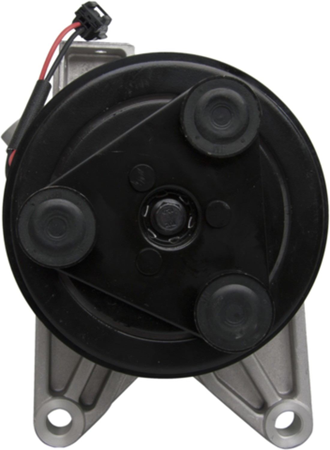 Front View of A/C Compressor FOUR SEASONS 68671