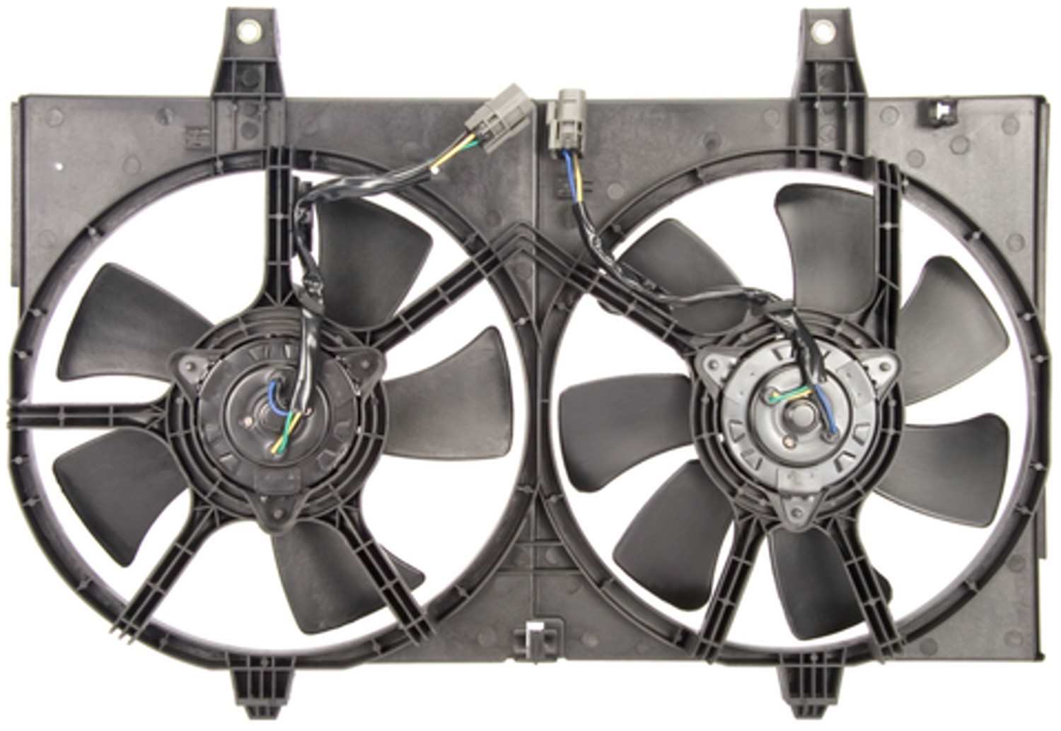 Angle View of Dual Radiator and Condenser Fan Assembly FOUR SEASONS 75372