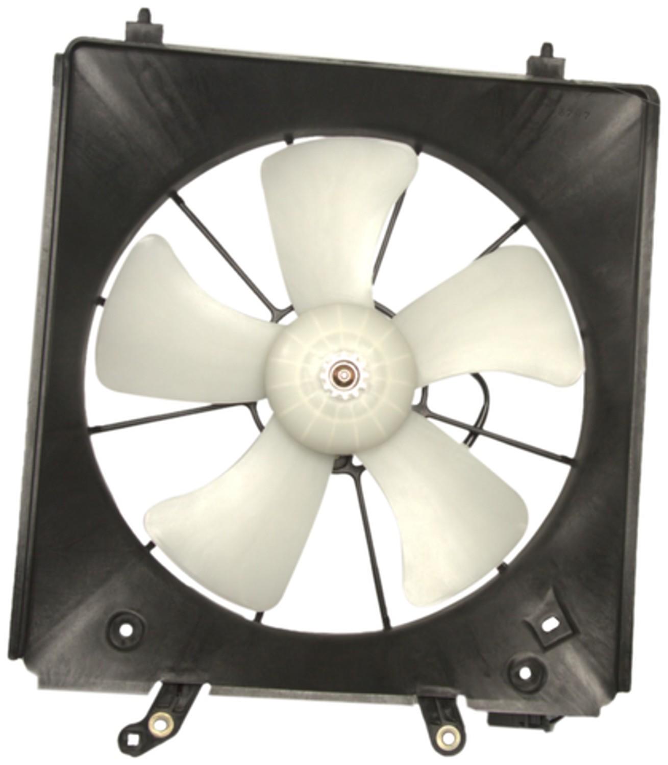 Back View of Engine Cooling Fan Assembly FOUR SEASONS 75534