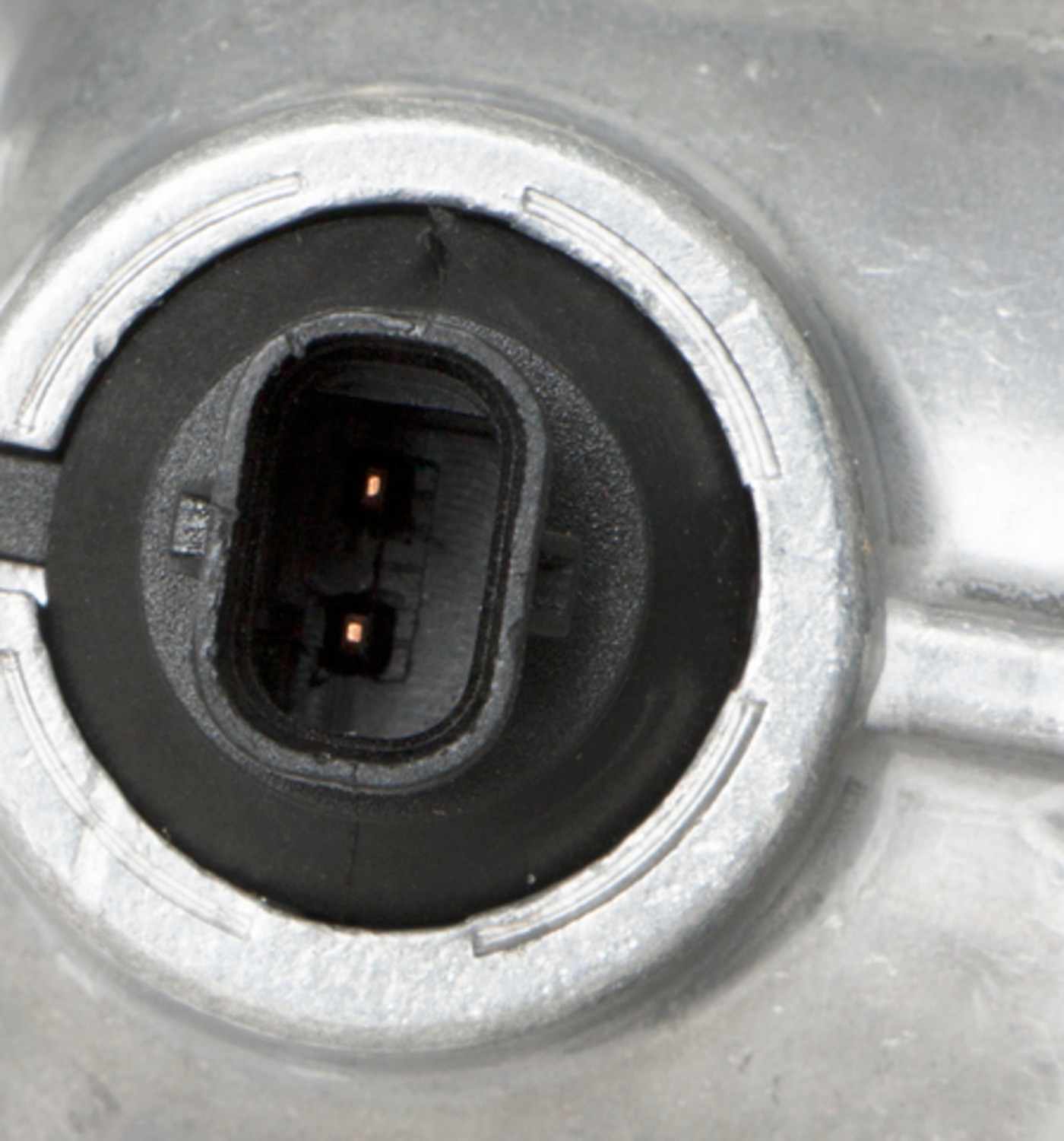 Connector View of Engine Coolant Thermostat / Water Outlet Assembly FOUR SEASONS 85999