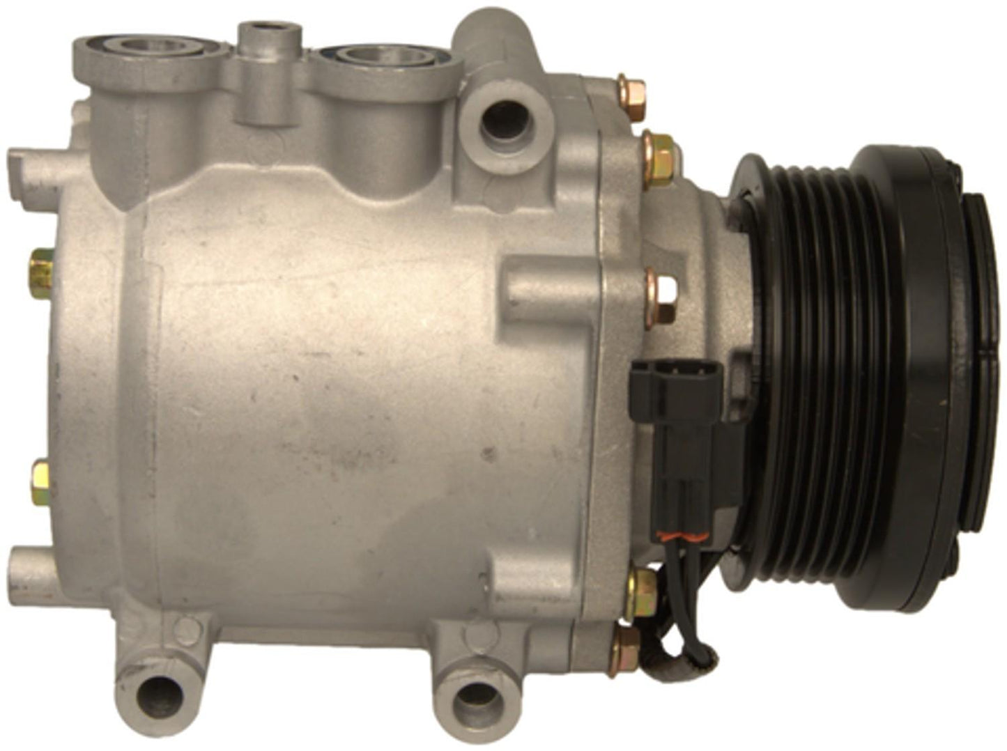 Right View of A/C Compressor FOUR SEASONS 98557