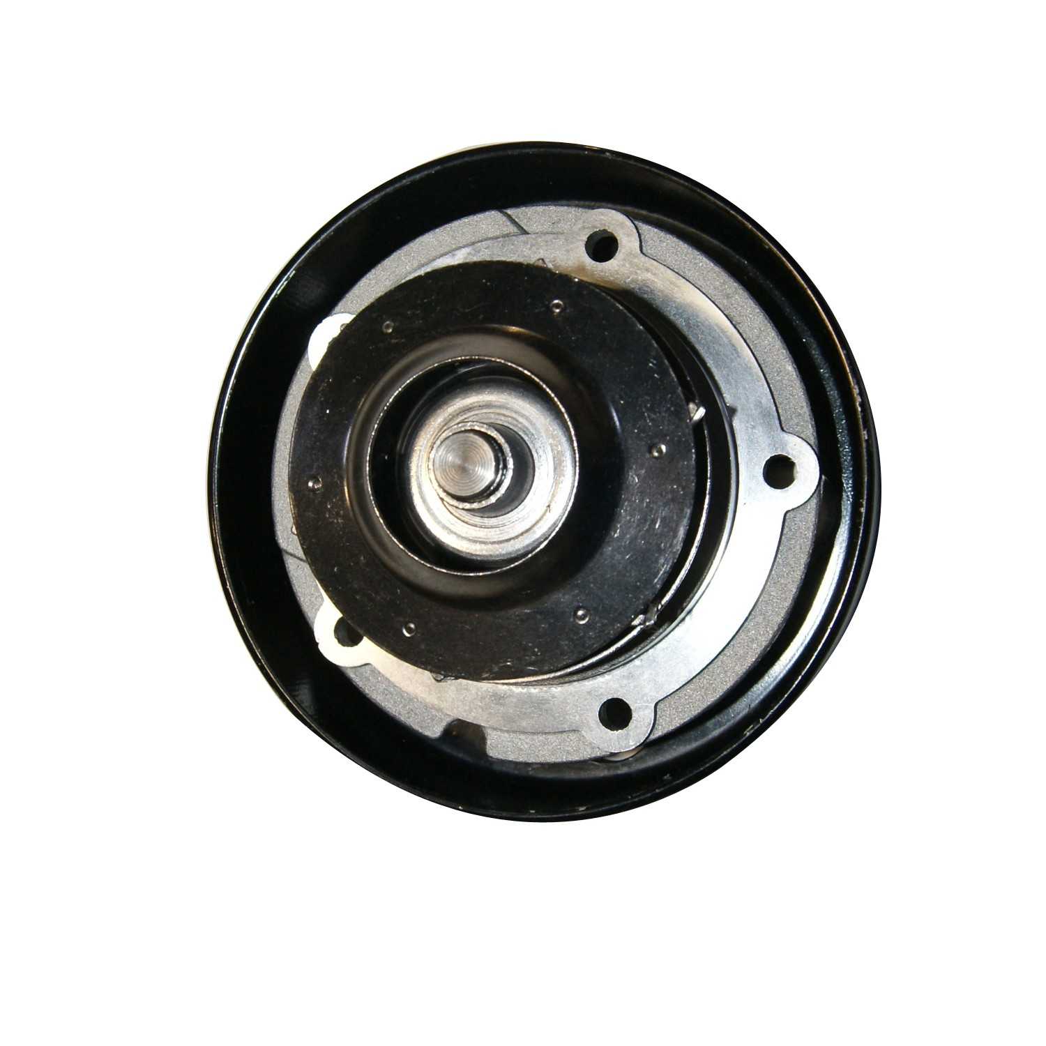 Bottom View of Engine Water Pump GMB 130-2040