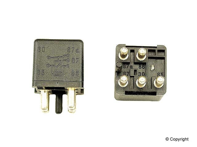 Front View of Multi Purpose Relay GENUINE 0015420219