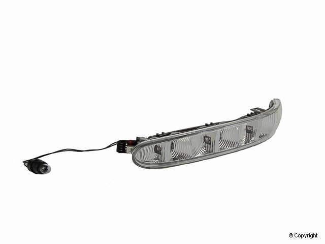 Front View of Right Turn Signal Light Assembly GENUINE 2208200621