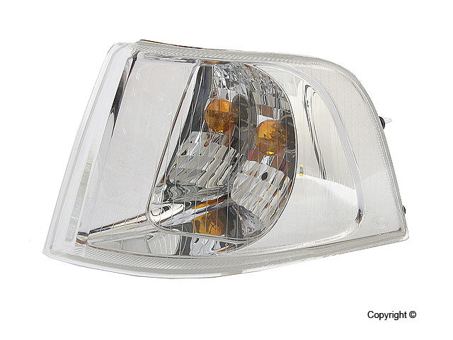 Front View of Left Parking Light Assembly GENUINE 30621833