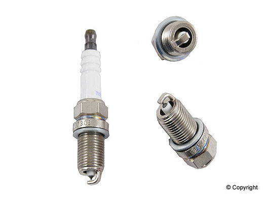 Front View of Spark Plug GENUINE 8692071