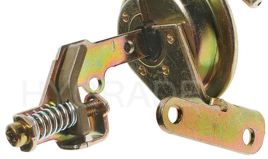 Angle View of Carburetor Choke Pull-Off STANDARD CPA141