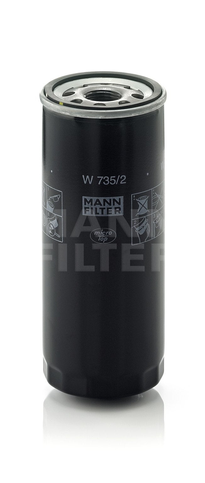 Front View of Engine Oil Filter MANN W735/2