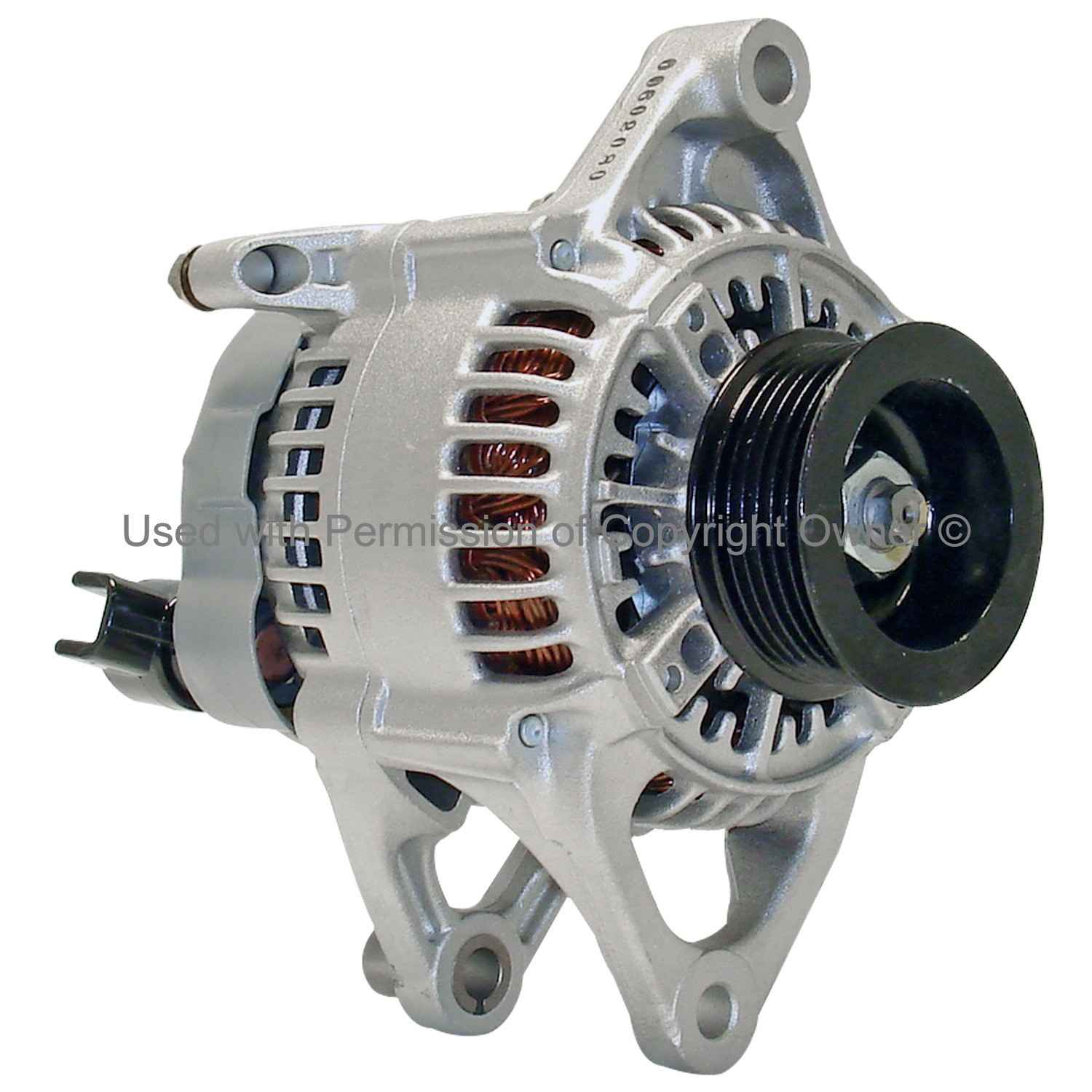 Angle View of Alternator MPA 15689N