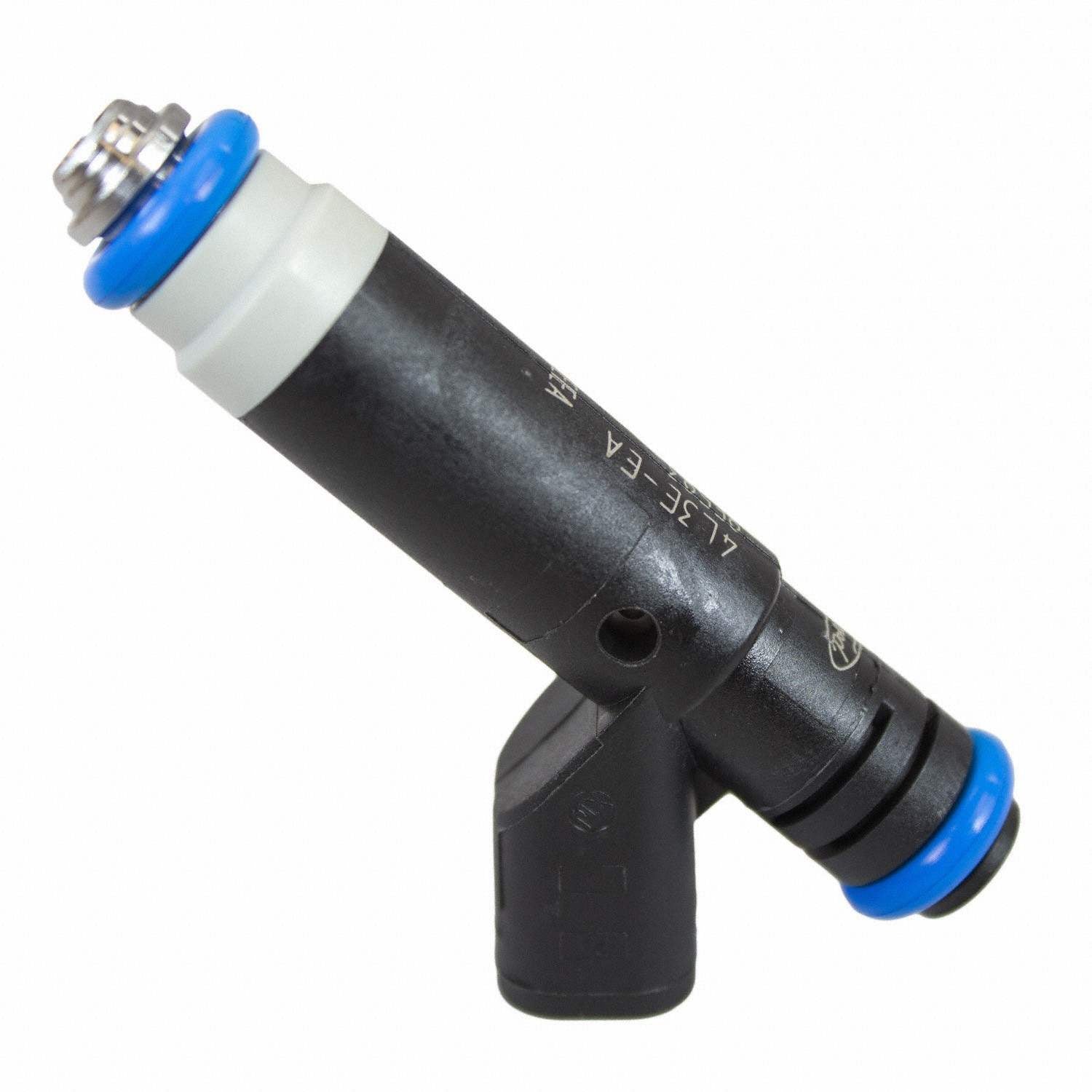 Front View of Diesel Fuel Injector Nozzle MOTORCRAFT CM5171