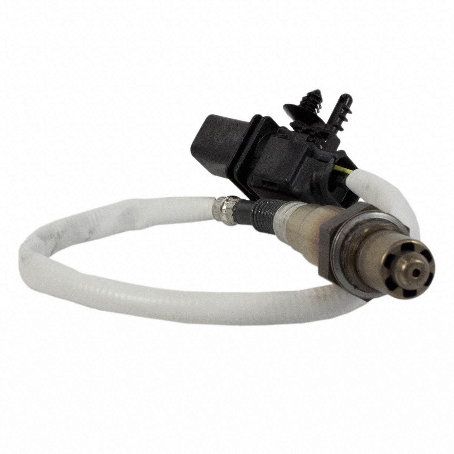 Left View of Oxygen Sensor Bung Plug MOTORCRAFT DY1165