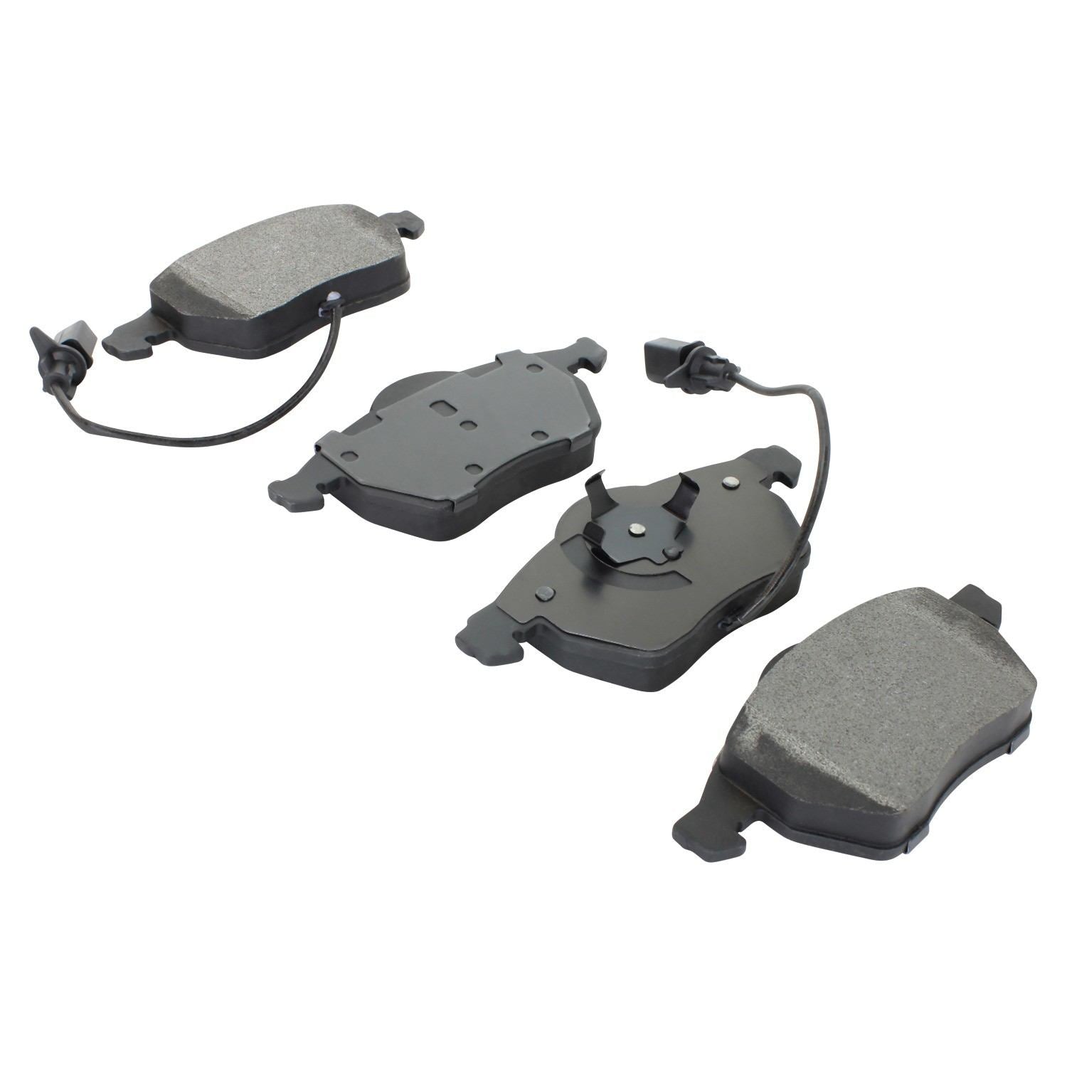 Angle View of Front Disc Brake Pad Set MPA 1000-0840M