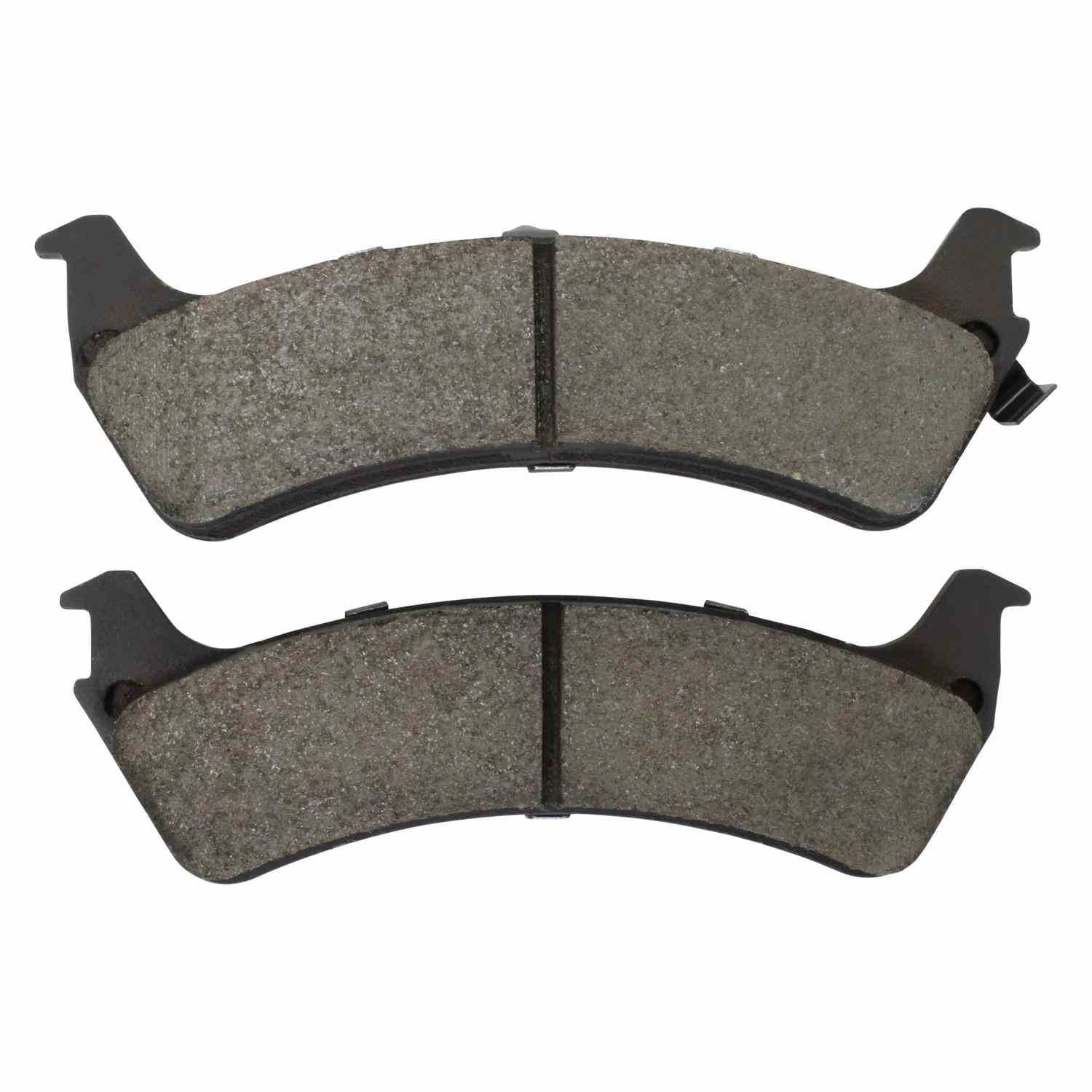 Front View of Rear Disc Brake Pad Set MPA 1002-0667M