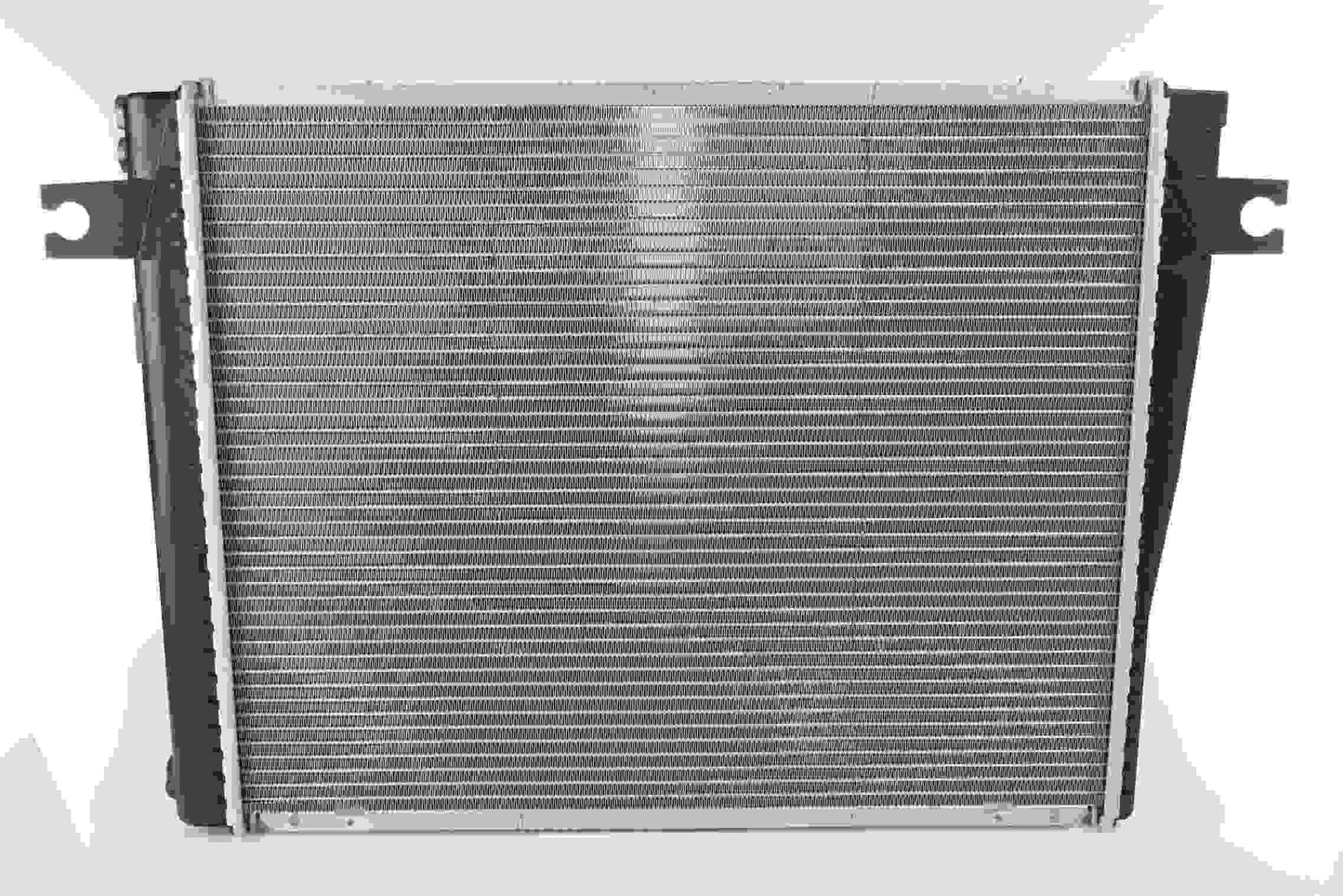 Front View of Radiator NISSENS 60601A