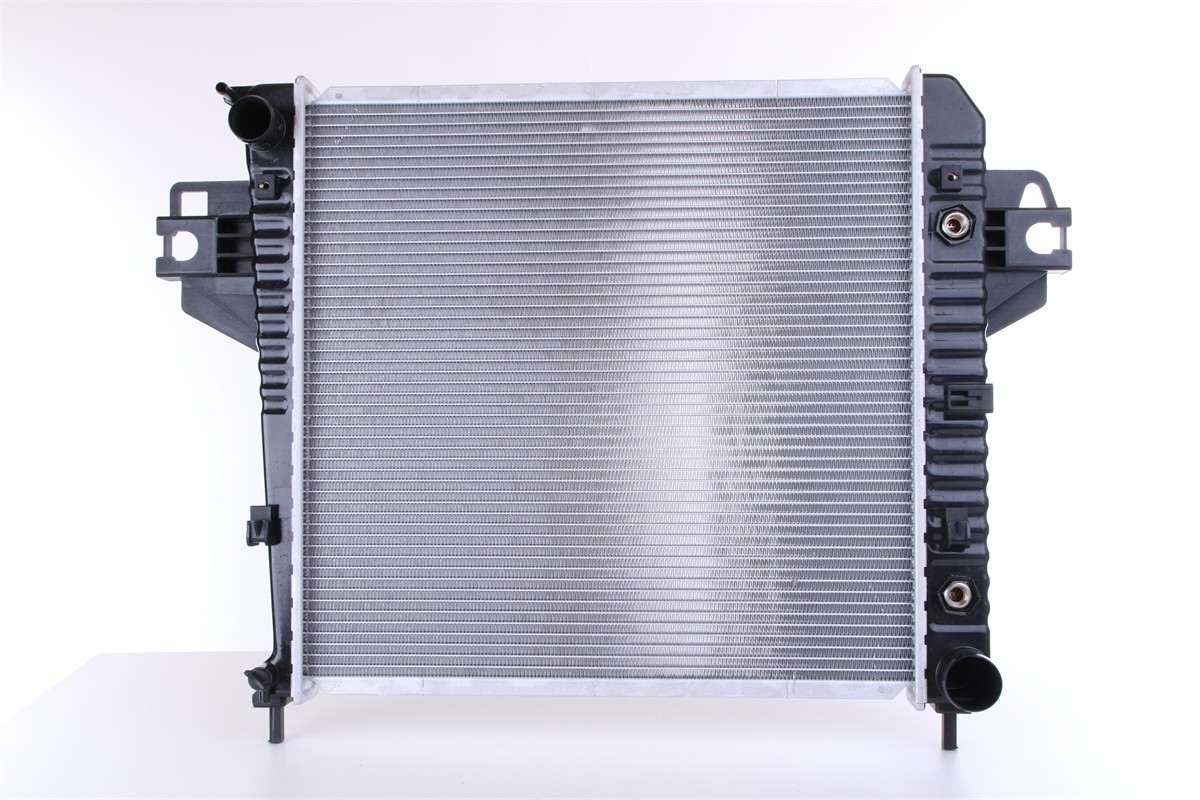 Angle View of Front Radiator NISSENS 61017