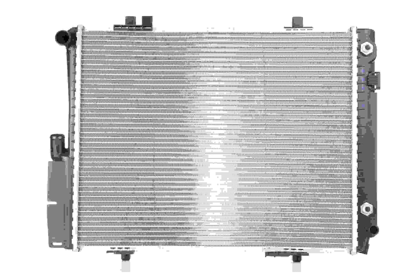 Angle View of Radiator NISSENS 62582A