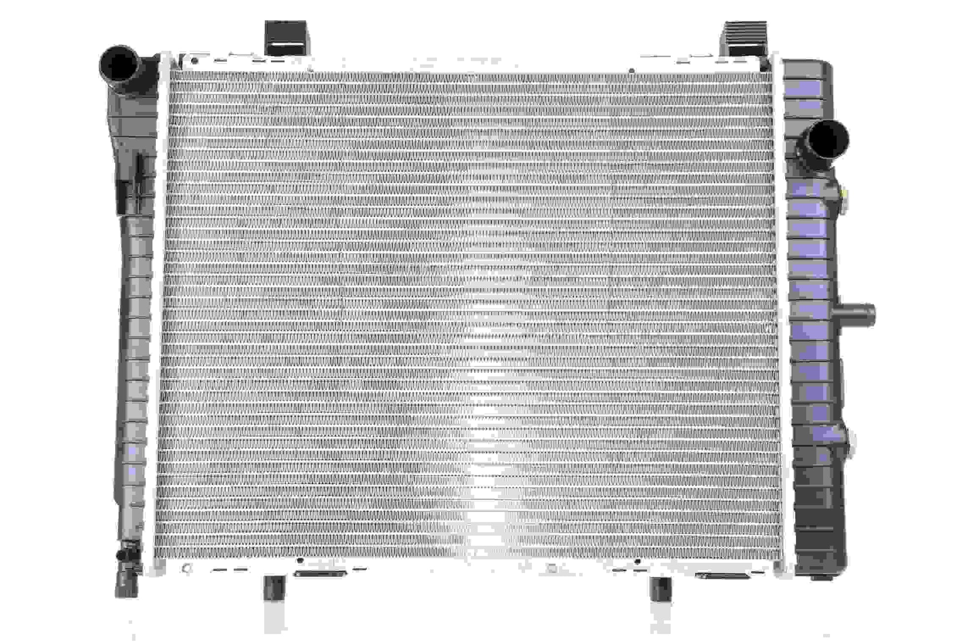 Angle View of Radiator NISSENS 62712A