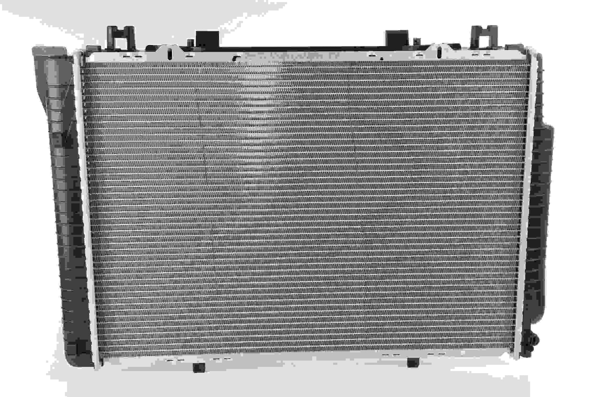 Front View of Radiator NISSENS 62713A