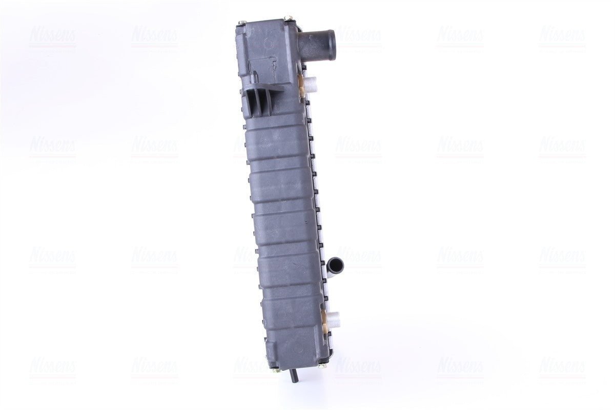 Right View of Radiator NISSENS 64029