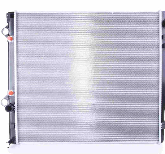 Angle View of Radiator NISSENS 64684