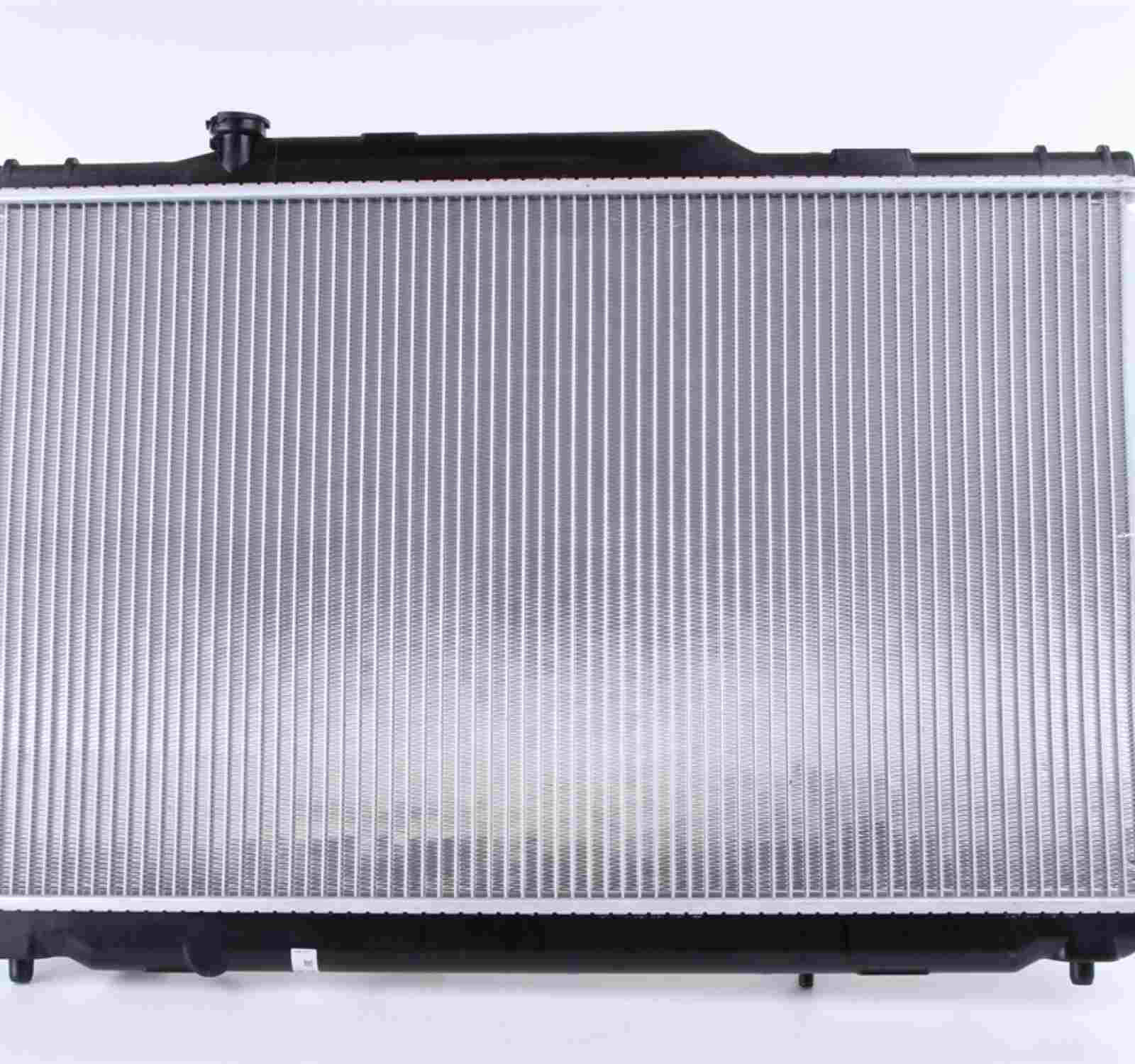 Front View of Radiator NISSENS 647681