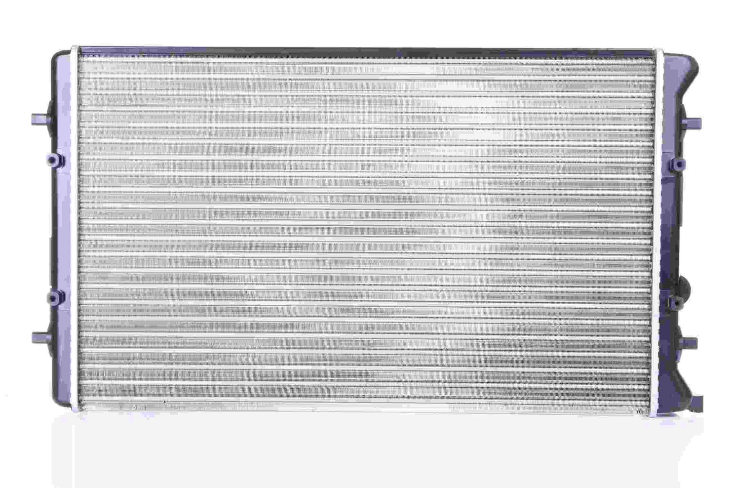 Left View of Radiator NISSENS 652011