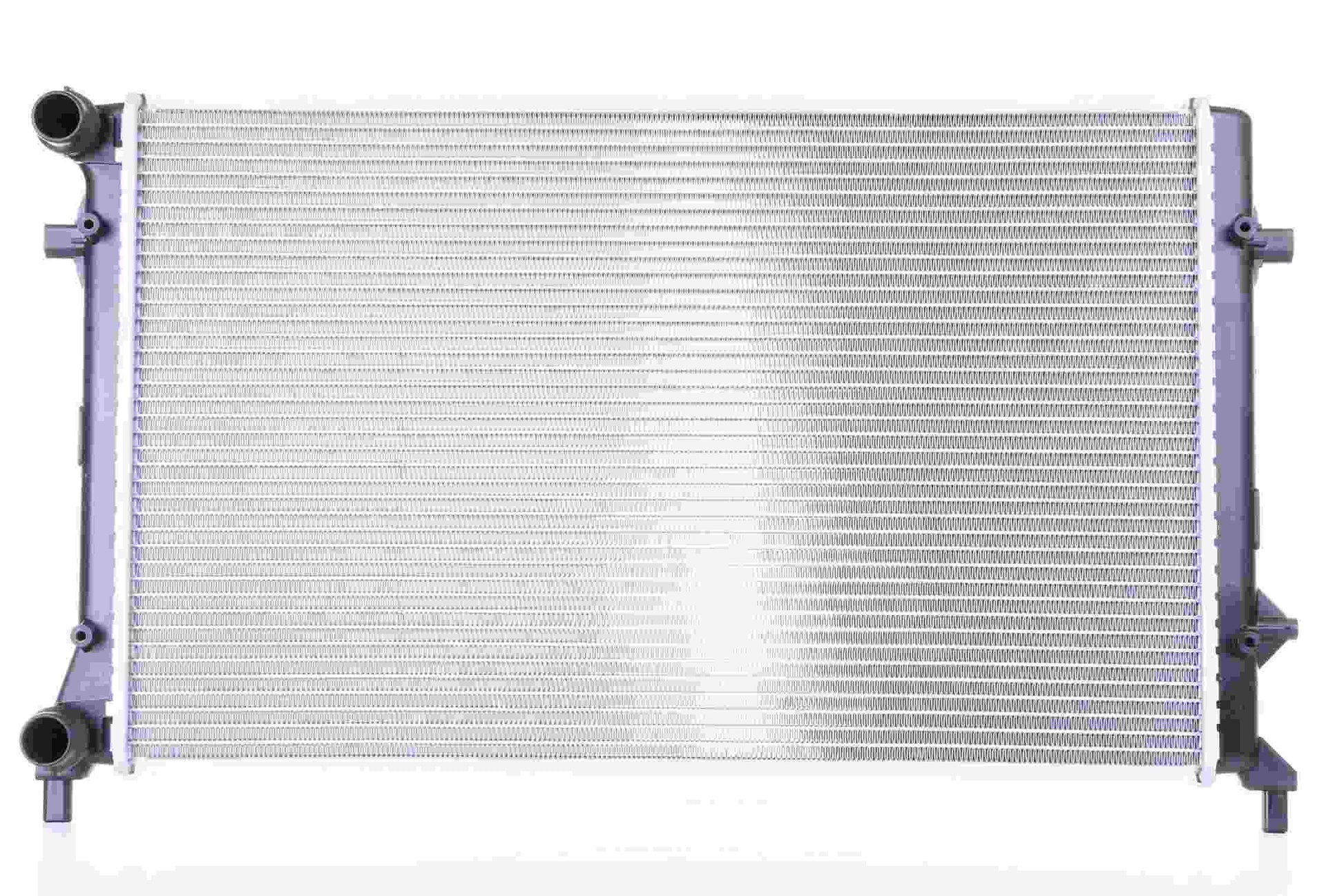 Angle View of Front Radiator NISSENS 65277A