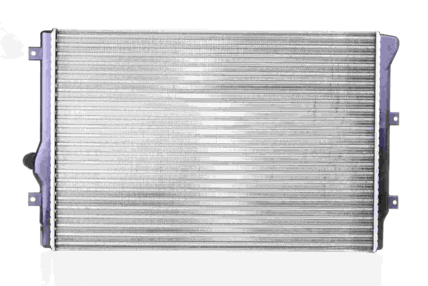 Left View of Radiator NISSENS 65281A