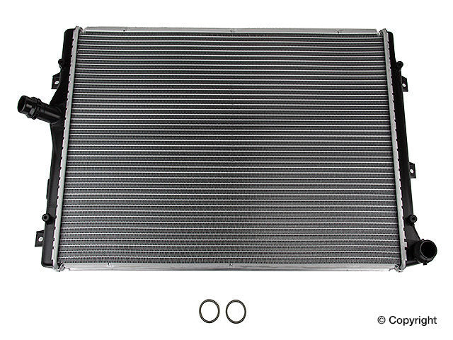 Top View of Radiator NISSENS 65281A