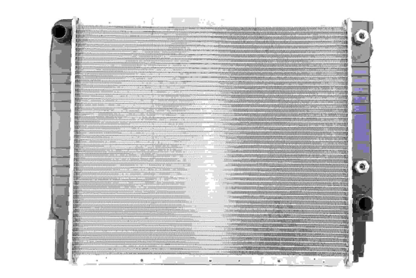 Angle View of Radiator NISSENS 65530A