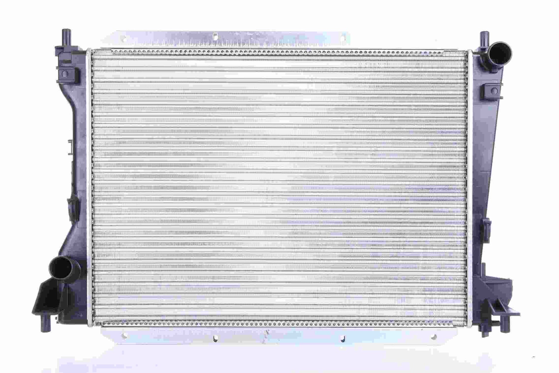 Angle View of Radiator NISSENS 66703