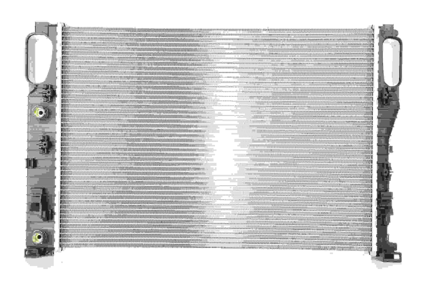 Left View of Radiator NISSENS 67102A