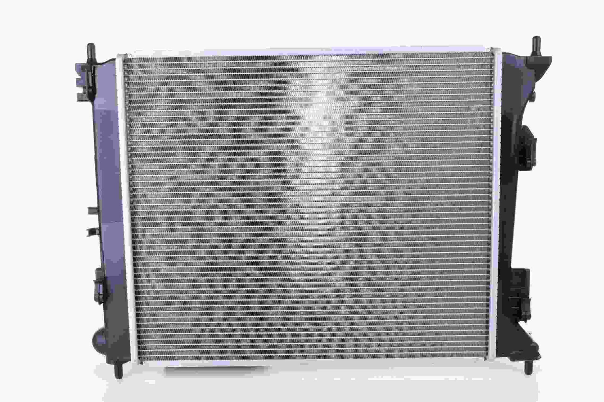 Front View of Radiator NISSENS 675007