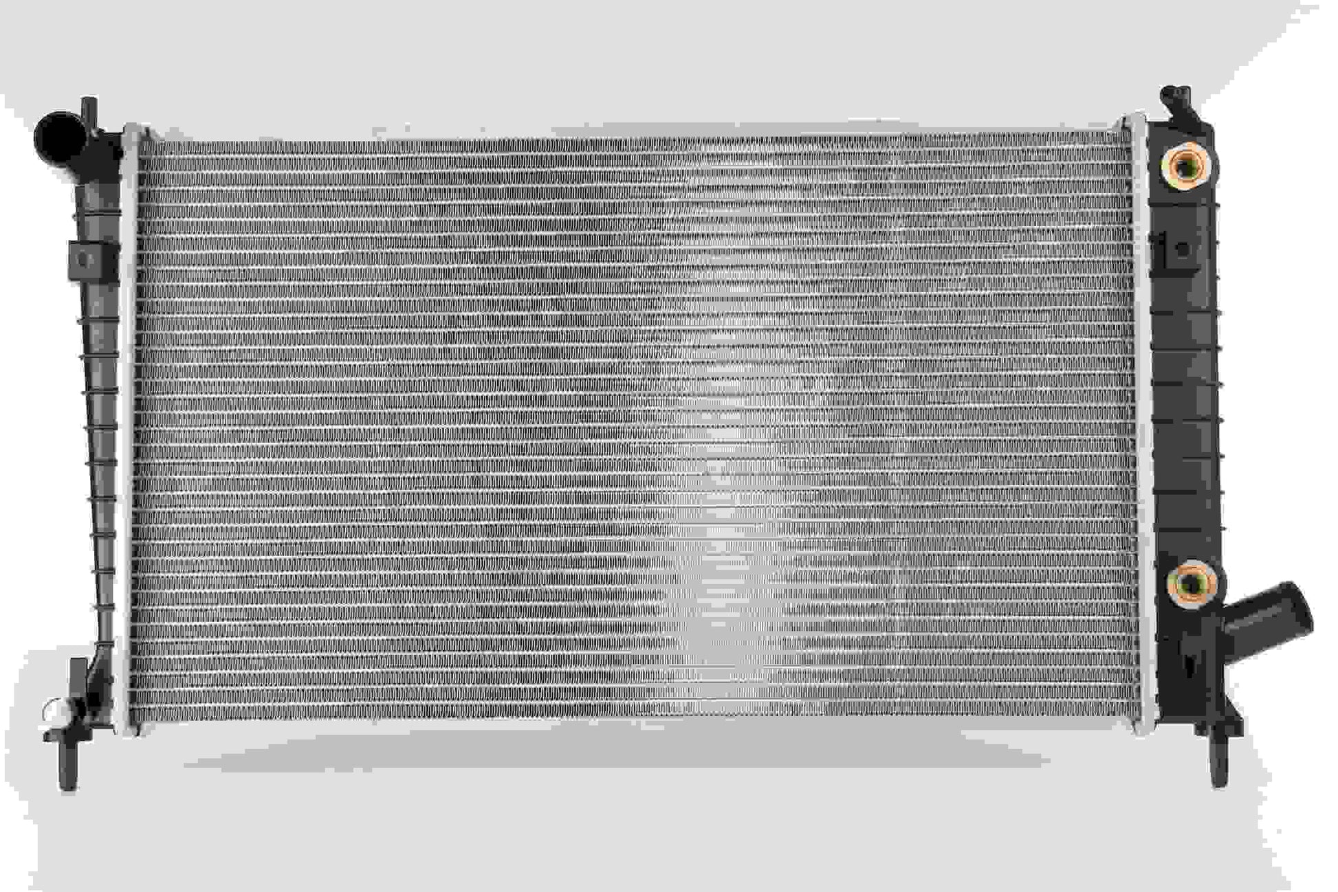 Angle View of Radiator NISSENS 68001A