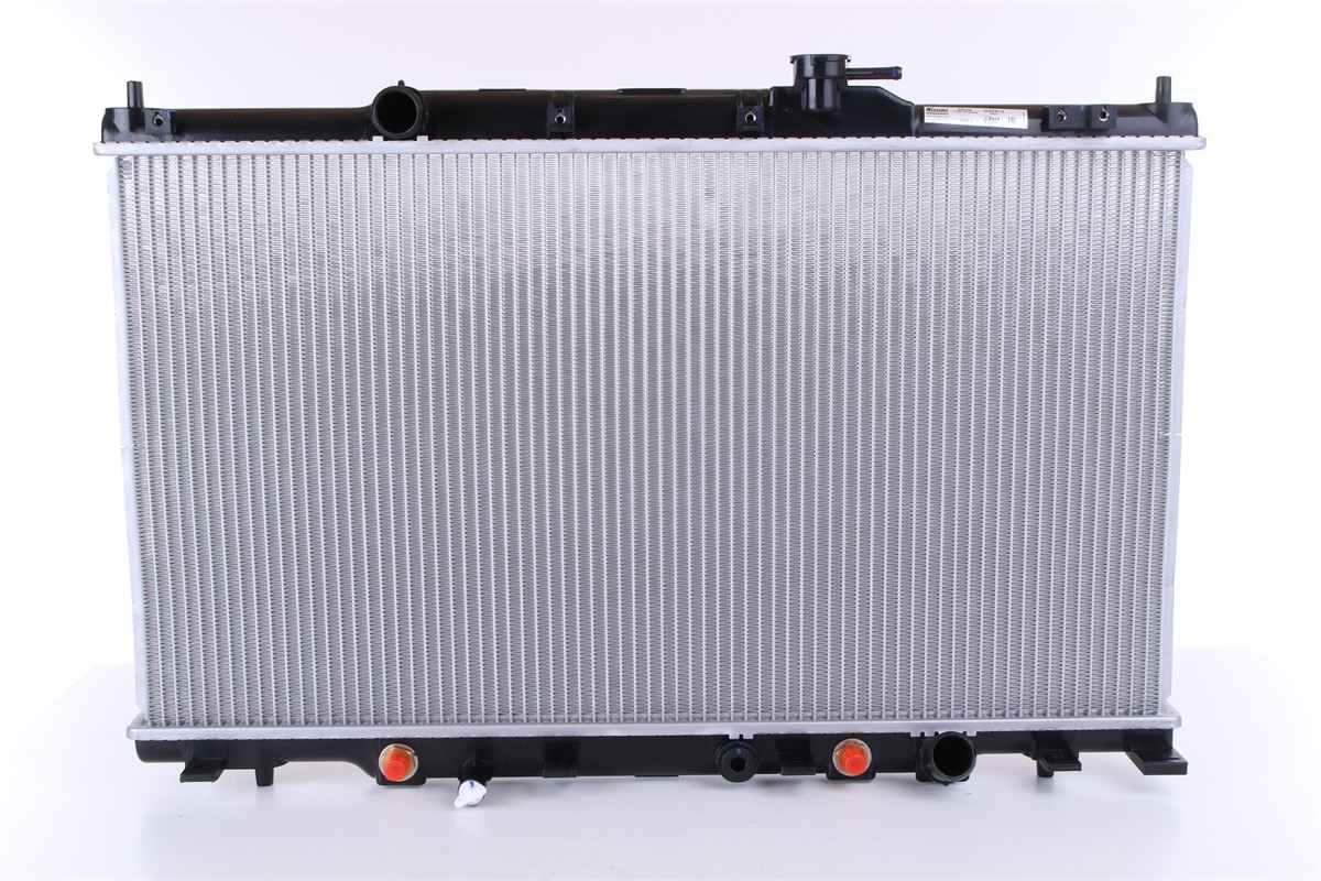 Angle View of Radiator NISSENS 68106