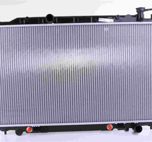 Angle View of Radiator NISSENS 68712