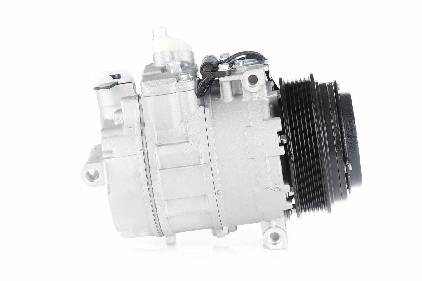 Front View of A/C Compressor NISSENS 89022