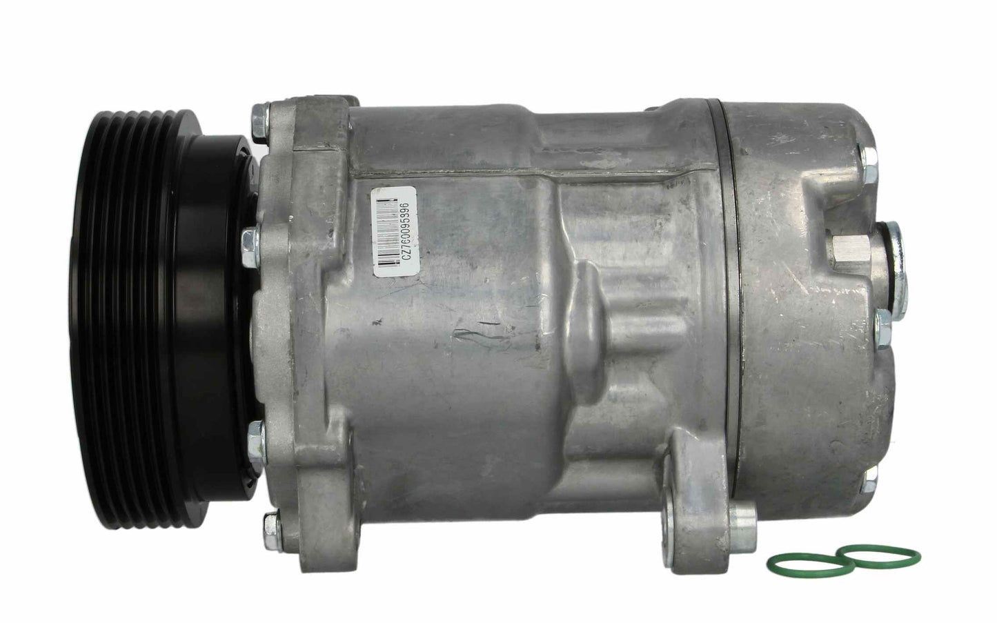 Angle View of A/C Compressor NISSENS 89040