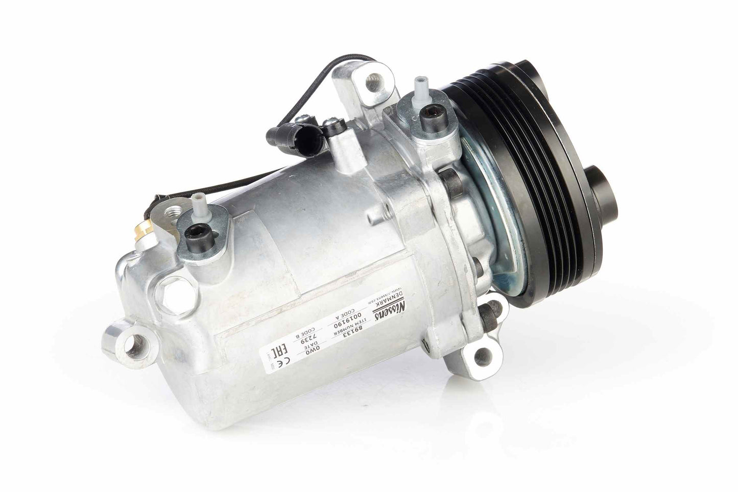 Right View of A/C Compressor NISSENS 89133